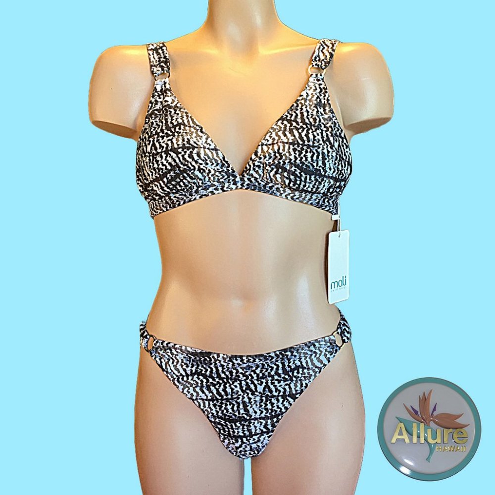Mali Swimwear Graphic Animal Print Fixed Tri Bikini